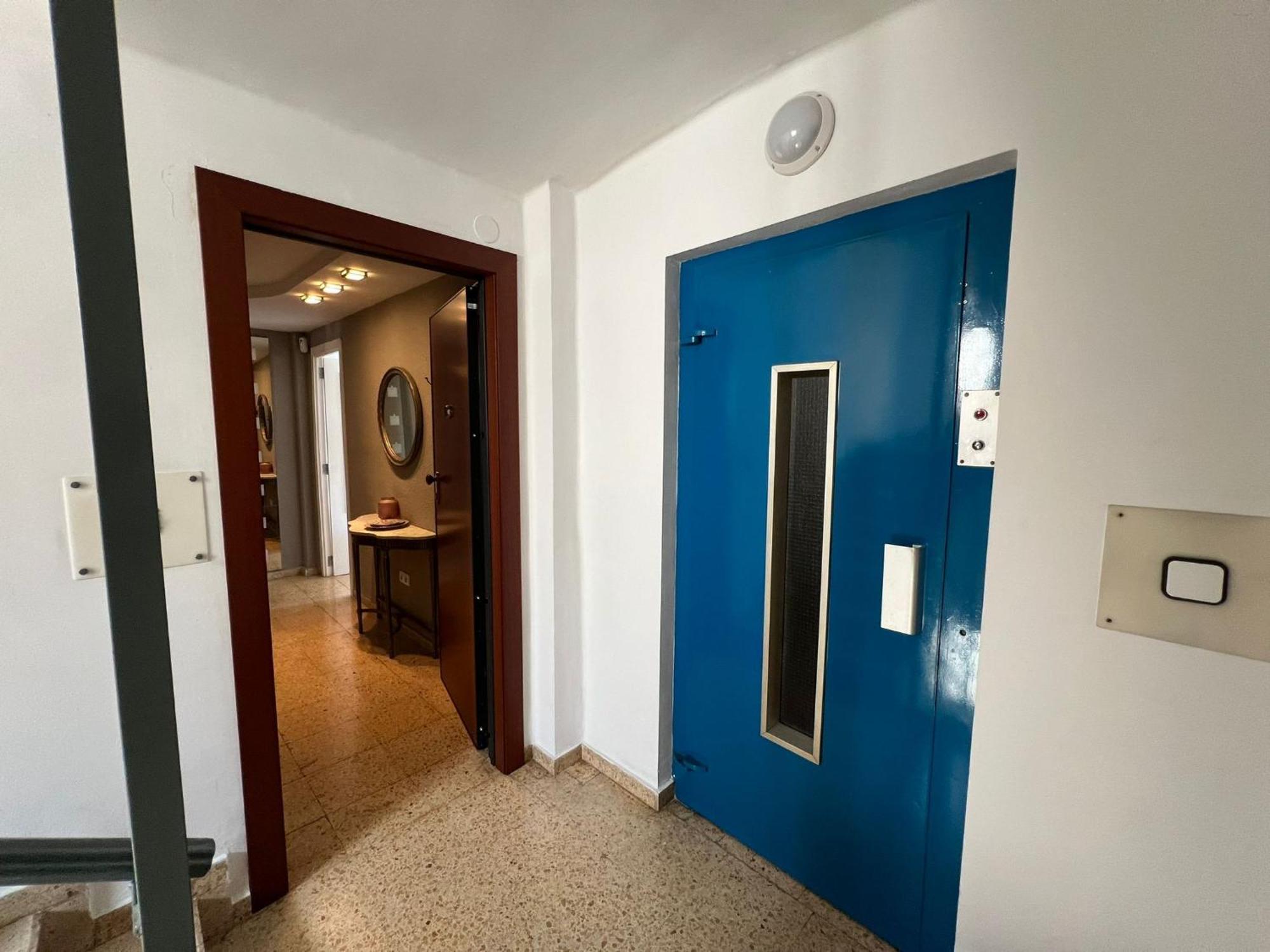 Apartment Rmn Tavernes